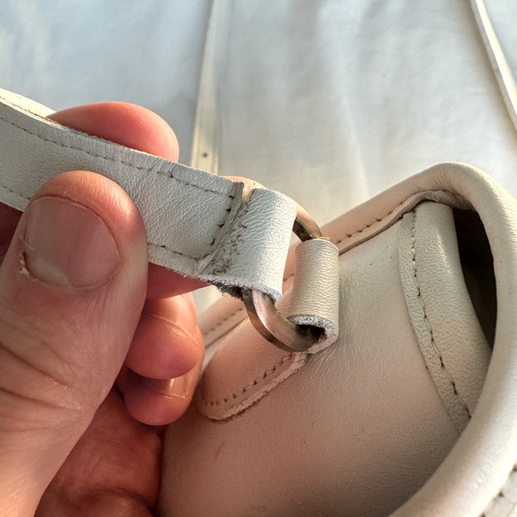 Vintage Coach Companion Flap Bag - # 9076 (Ivory) - Picture 13 of 13